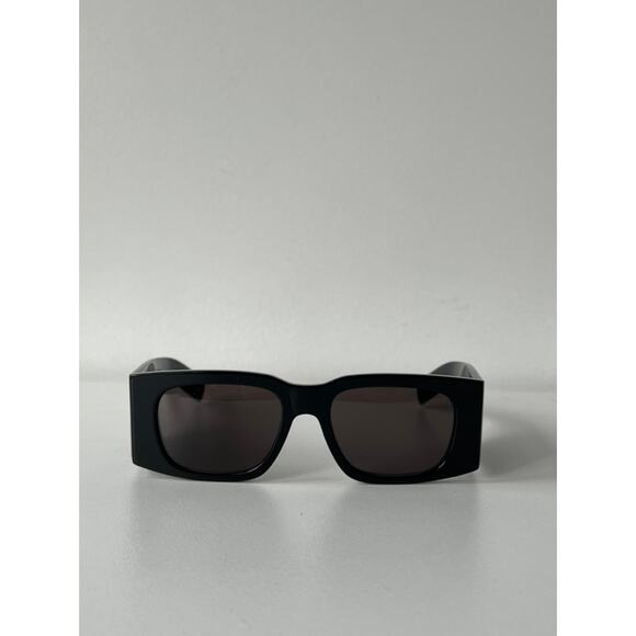 NEW Saint Laurent SL654 Sunglasses in Black $545 - Picture 7 of 9